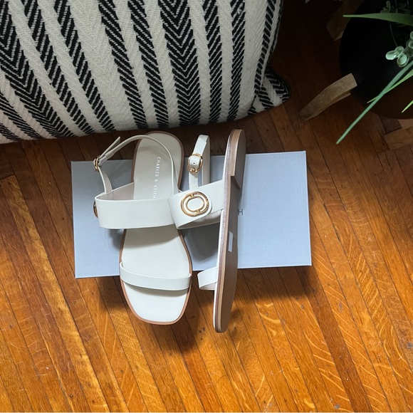 Charles & Keith Sandals - Picture 6 of 8